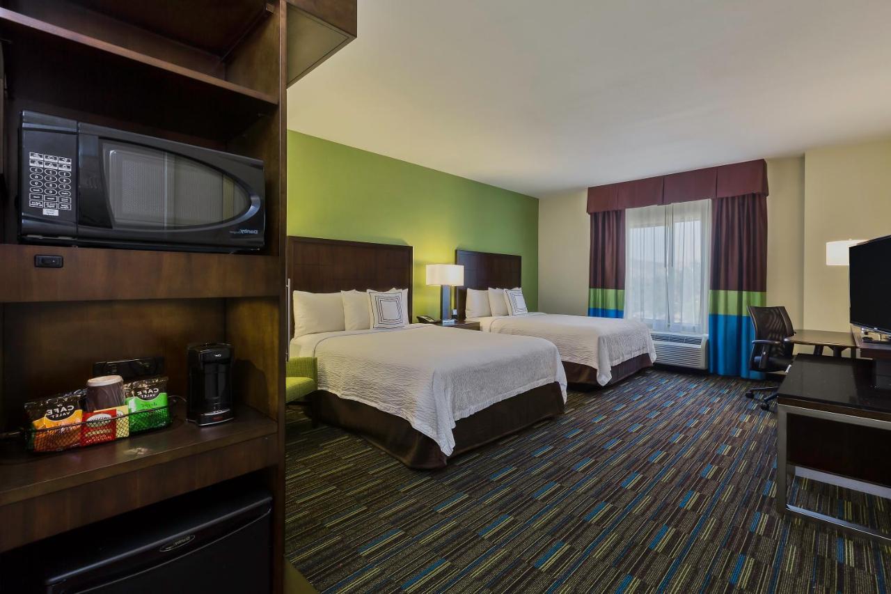 Fairfield Inn & Suites Riverside Corona/Норко Екстер'єр фото