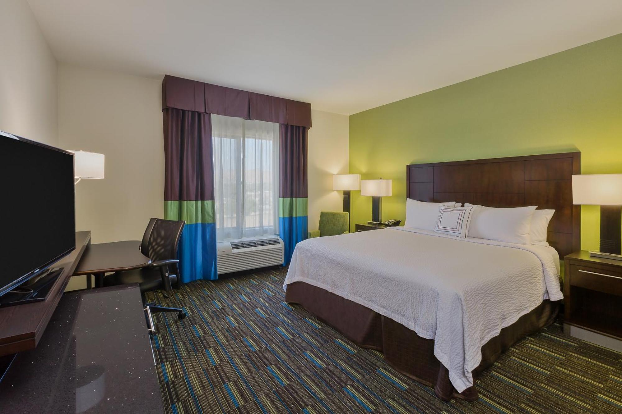 Fairfield Inn & Suites Riverside Corona/Норко Екстер'єр фото