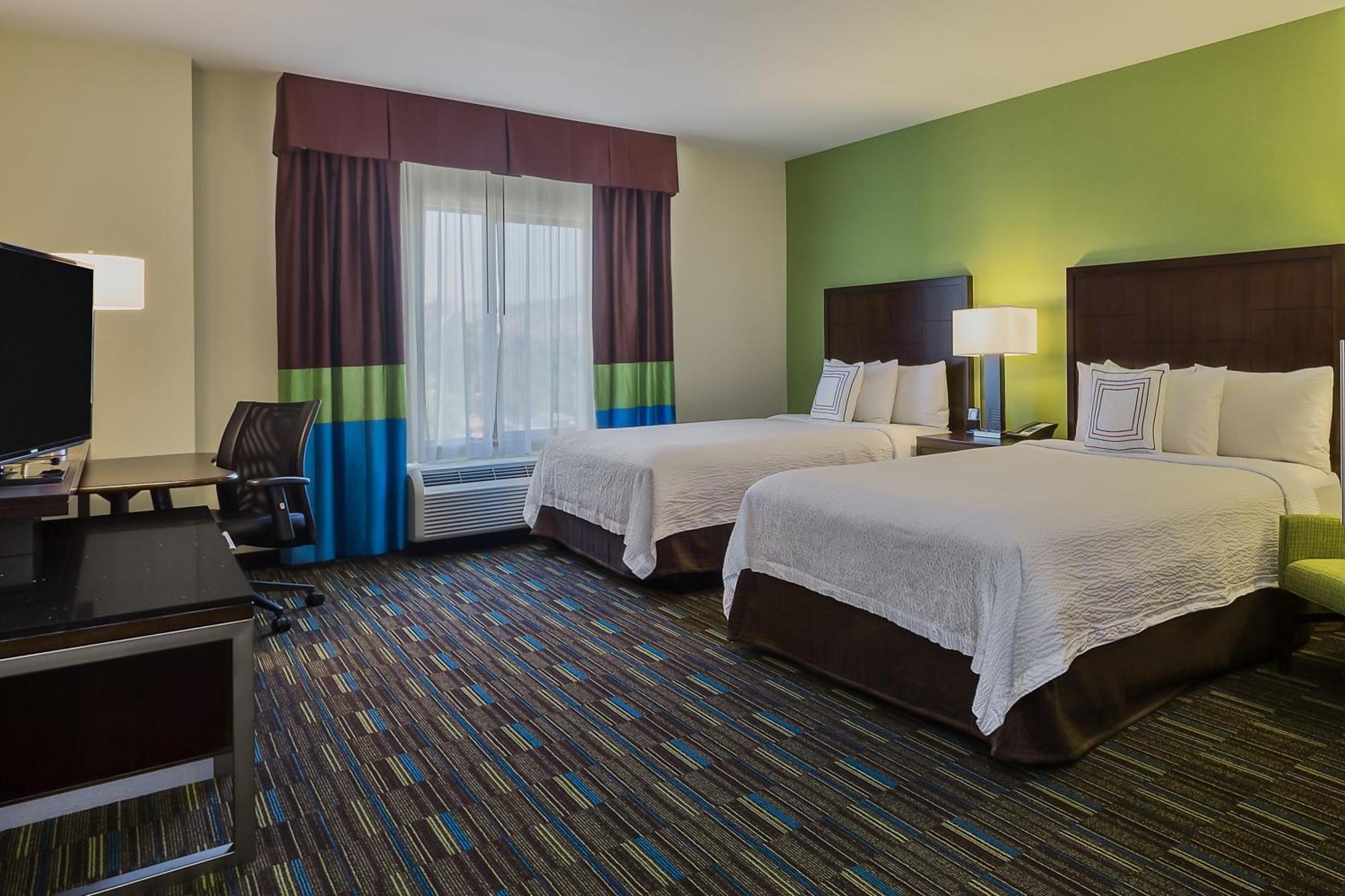 Fairfield Inn & Suites Riverside Corona/Норко Екстер'єр фото