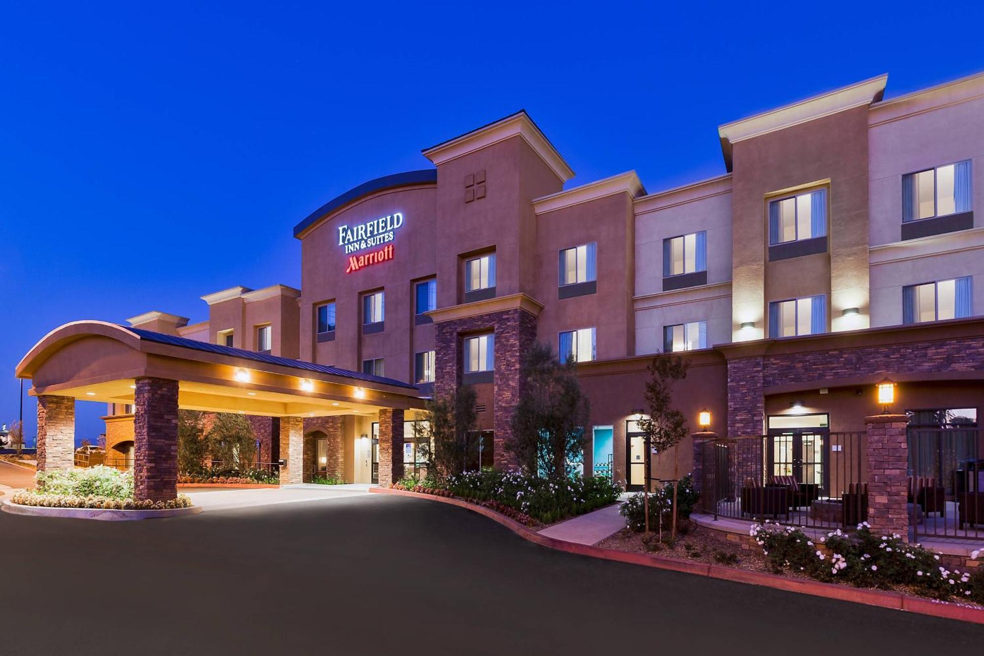 Fairfield Inn & Suites Riverside Corona/Норко Екстер'єр фото