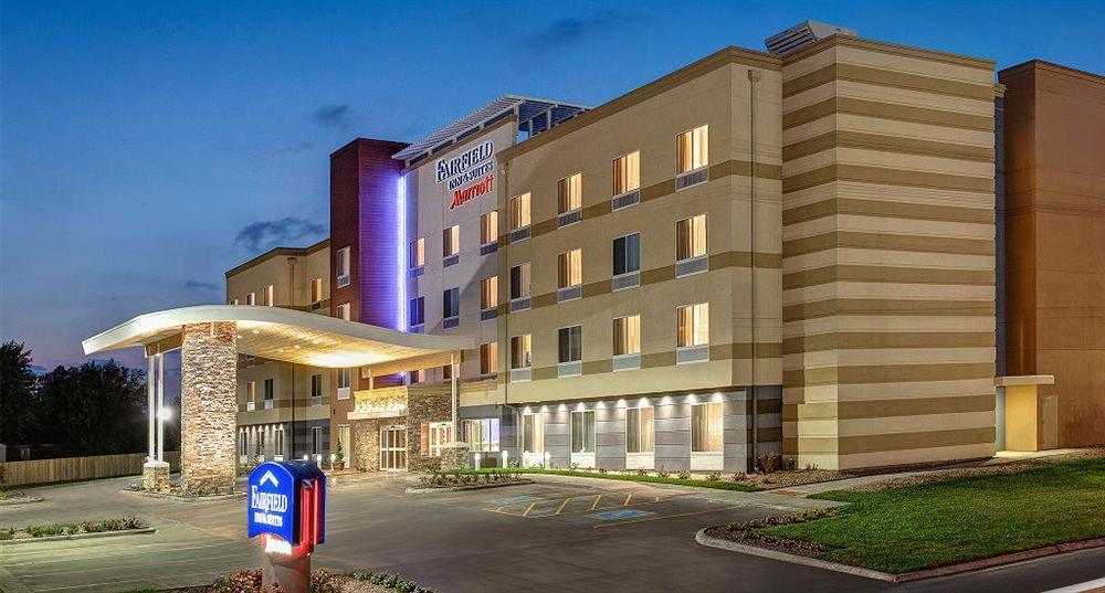 Fairfield Inn & Suites Riverside Corona/Норко Екстер'єр фото